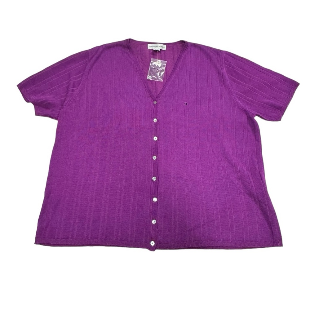 August Max size 1X purple short sleeve button up blouse NWOT perfect condition